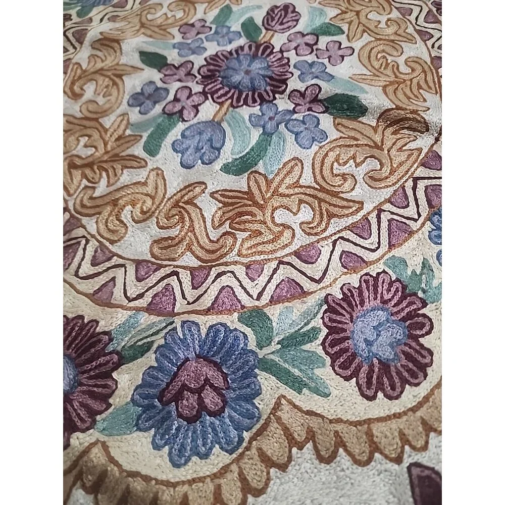 Vintage Kashmiri Crewel Chain Stitch Floral Rug Wall Hanging Boho 2 x 3 Tapestry